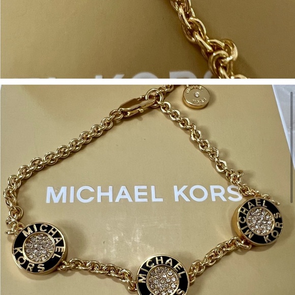 Michael Kors Gold Medallion Pave Crystal Reversible Bracelet - New in box - Picture 5 of 8